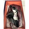 Image 2 : 2 pairs of assorted ladies high heel shoes - Enzo Angiolini size 6 M & Remarcello size 35 w/ boxes