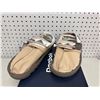 Image 2 : Pair of Reebok Beatnik Natural Dye Unisex sandals w/ box - size 11 (retail $160) - minor stain at fr