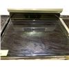 Image 3 : FRIGIDAIRE STAINLESS STEEL 4 BURNER ELECTRIC STOVE WITH CONVECTION OVEN