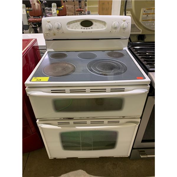 MAYTAG 4 BURNER 1 WARMER ELECTRIC STOVE WITH DUAL OVEN