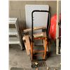 Image 1 : 3 SAWHORSES, DOLLY AND FOLDING TABLE