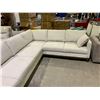 Image 2 : 2-PC SECTIONAL SOFA