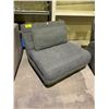 Image 2 : FABRIC FOLDING LOUNGER + SINGLE BED