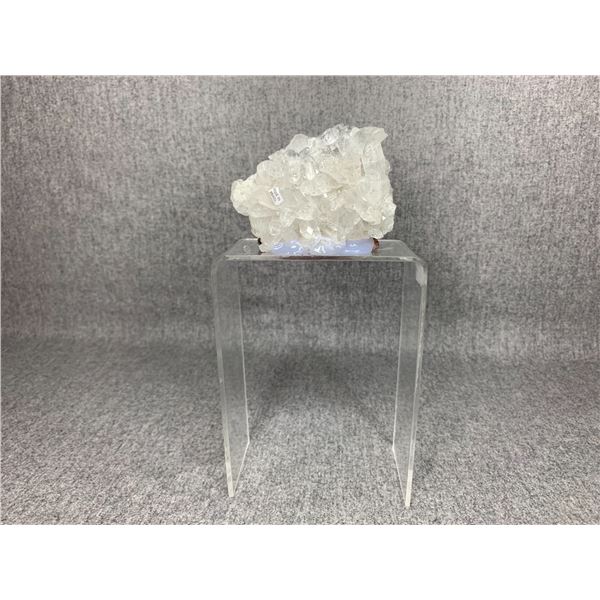 CLEAR QUARTZ ROUGH ON STAND RETAIL $649