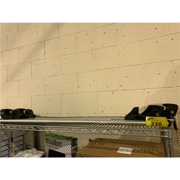 VEHICLE ROOF RACK *NO KEYS*