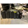 Image 1 : 6 ASSORTED DESKTOP COMPUTERS WITH HARDDRIVES, ONE KEYBOARD & MOUSE