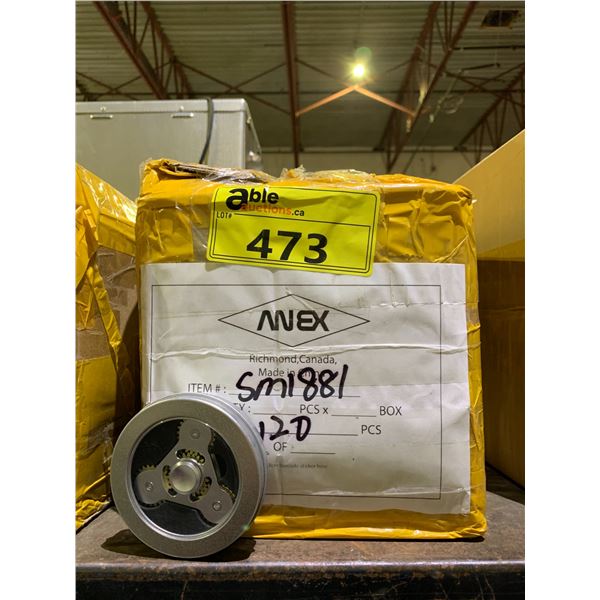 BOX OF SM1881 FIDGET SPINNERS WITH CASE