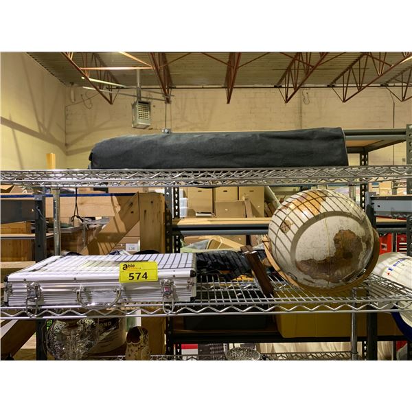 PICNIC SET IN METAL CASE AND GLOBE