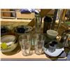 Image 5 : LARGE ASSORTMENT OF DISHWARE