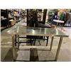 Image 1 : STAINLESS STEEL TABLE