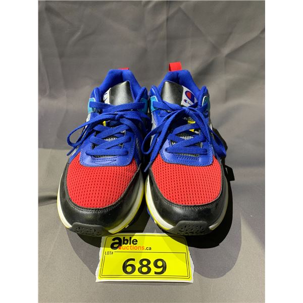 PAIR OF CHAMPION SHOES SIZE 11