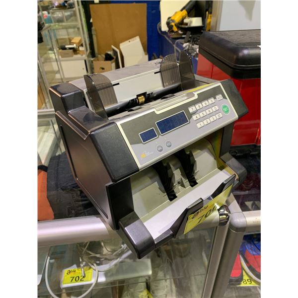 ROYAL SOVEREIGN ELECTRIC MONEY COUNTER (NO POWER CORD)
