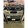 Image 1 : FRIGIDAIRE GALLERY STAINLESS STEEL 4 BURNER 1 WARMER ELECTRIC STOVE WITH CONVECTION OVEN