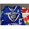Image 4 : REEBOK VANCOUVER CANUCKS D. SEDIN JERSEY SIZE 52, REEBOK VANOUVER CANUCKS H. SEDIN JERSEY SIZE XXL
