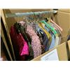 Image 2 : WARDROBE BOX OF ASSORTED CLOTHING