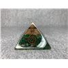 Image 1 : GREEN QUARTZ/ EMERALD CHIPS ORGONITE PYRAMID RETAIL $769