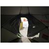 Image 3 : ESKIMO OUTBREAK 450XD POP-UP PORTABLE INSULATED ICE FISHING SHELTER