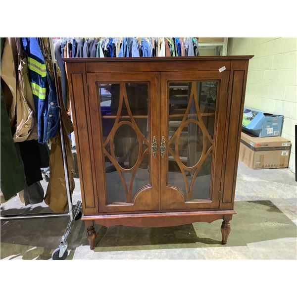 2 DOOR CHINA CABINET