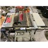 Image 2 : DELTA 10" TABLE SAW