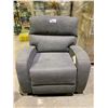 Image 1 : GREY FABRIC RECLINER