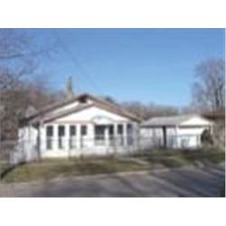 2329 Bennett Ave, Des Moines, IA