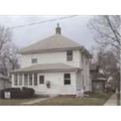 2220 E 13th St, Des Moines, IA