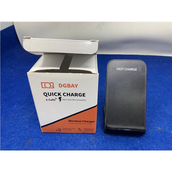 DGBay Quick Charge Wireless Charger