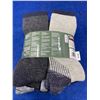 Image 2 : Kirkland Merino Wool Blend Socks (size 7-13 Men)