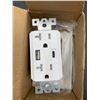 Image 1 : Dual USB Charger with 20A Duplex Tamper Resistant Receptacle