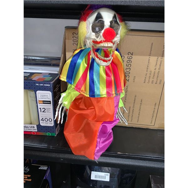 Holiday Living Animated Scary Clown 9.84"x5.91"x14.57"