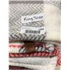 Image 2 : Roots King Size Blanket Reversible