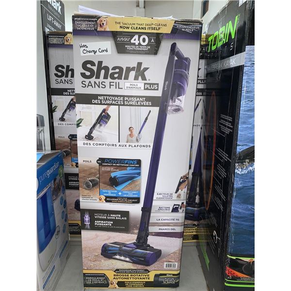 Shark Cordless Pet Plus Stick Vacuum - HAS CHARGER