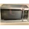 Image 4 : Danby 0.7cu.ft. Microwave Oven