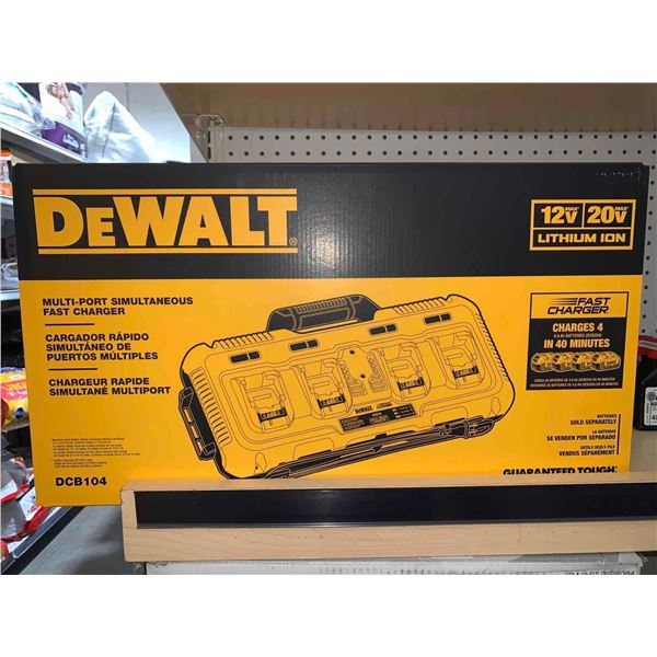 DeWalt 12V Lithium Ion Multi Port Simultaneous Fast Charger