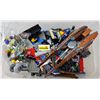 Image 1 : Bin of Lego/Mega Bloc
