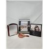Image 1 : New Photo Frame/Plaque/Tea Lot