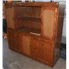 Image 2 : VINTAGE ESTATE 2 PIECE DRESSER