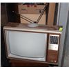 Image 1 : UNCLAIMED SEARS ELECTRONICS 19" SCREEN TV