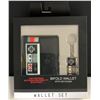Image 1 : Ninetendo Bifold Wallet With Keychain Set