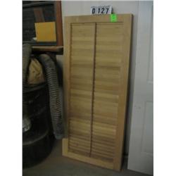 WOODEN SHUTTERS