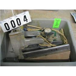 PNEUMATIC STAPLERS W/STAPLES