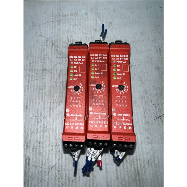 (3) Allen-Bradley #440R-D22R2 GSR DI Safety Relays / Part No. PN-94110