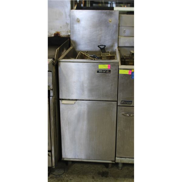 MKE NATURAL GAS DUAL BASKET DEEP FRYER