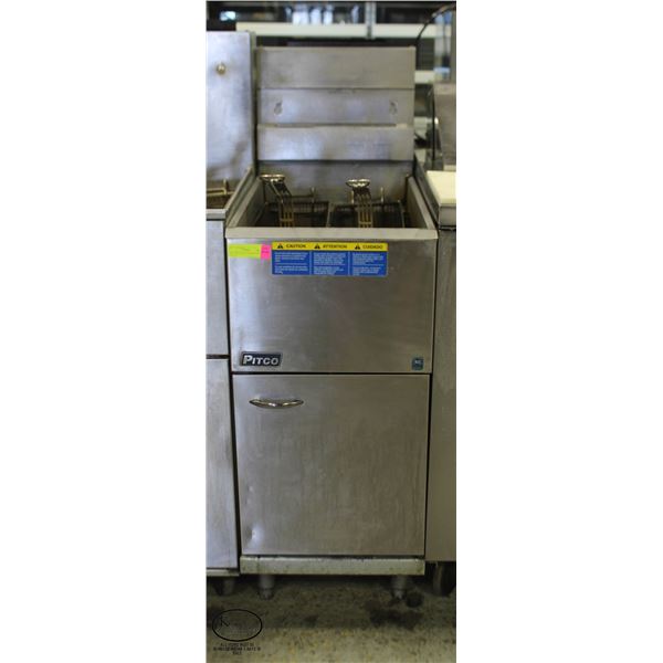 PITCO 40 LB DUAL BASKET DEEP FRYER