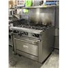 Image 1 : US RANGE 6 BURNER NATURAL GAS STOVE