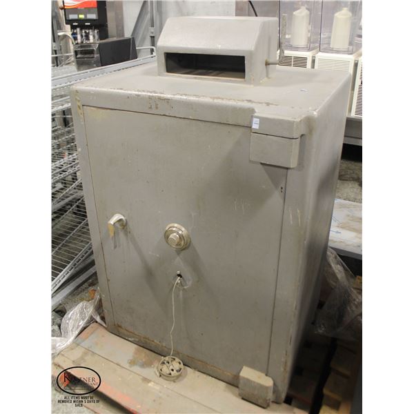 LARGE HEAVY DUTY COMMERCIAL SAFE W/ DROP PORT