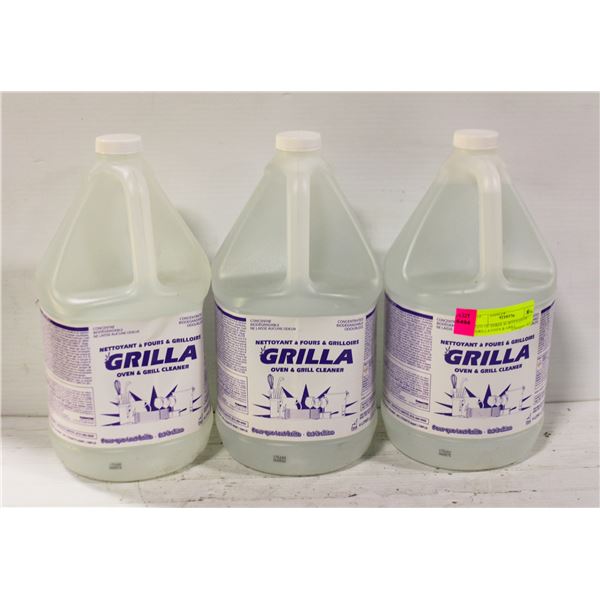 LOT OF THREE 4L BOTTLES OF GRILLA OVEN & GRILL