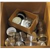Image 1 : LOT OF ASSORTED GLASS JARS W/ LIDS