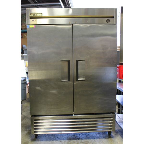 TRUE STAINLESS STEEL DOUBLE DOOR COOLER