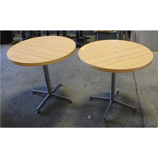 LOT OF 2 ROUND DINING TABLES 30" DIAMETER, 29"H